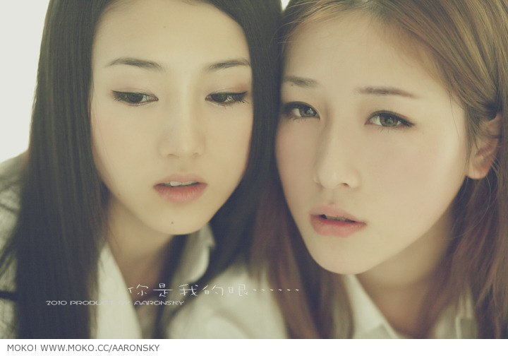id893i.jpg