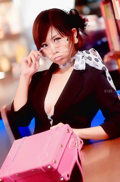 b8c5ed5d9531aa100dae92c88eb7695e.jpg