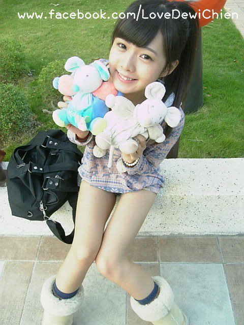 Dewi01.jpg