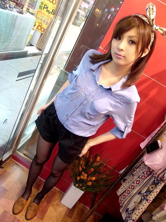 1910219156.jpg