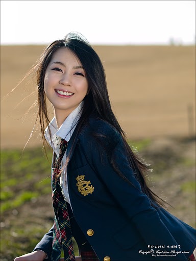 Ju Daha School Girl (1).jpg