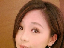 中天主播~吳依潔~天美生活照正翻 Part2[50P]