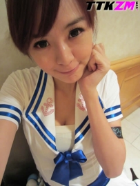 甜美正妹~Umi海~超甜美[15P]