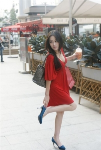 红裙仙子[11P]