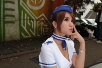 公園裡的空姐