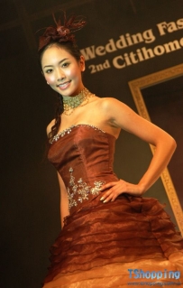 Cher & Cice@Wedding Catwalks