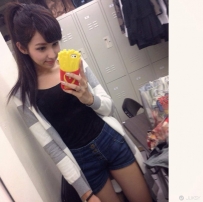 讓人垂涎欲滴的好身材　美食部落客黃伊潔