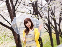 雨傘下的美少女 [12P]